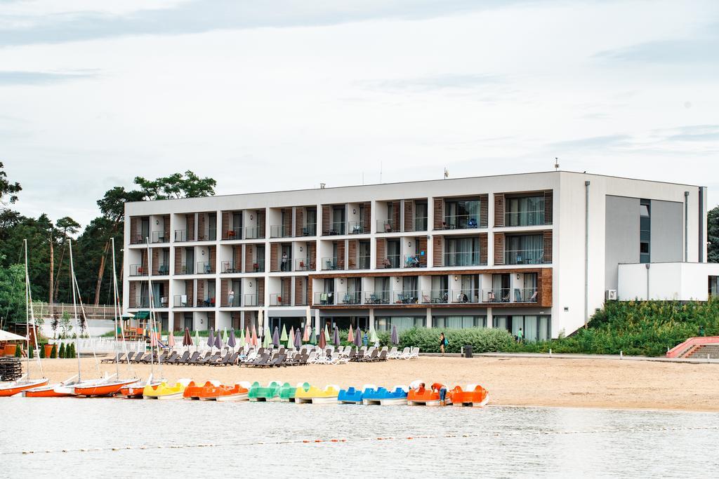 Hotel Sulkowski Conference Resort Boguszyn  Exteriör bild